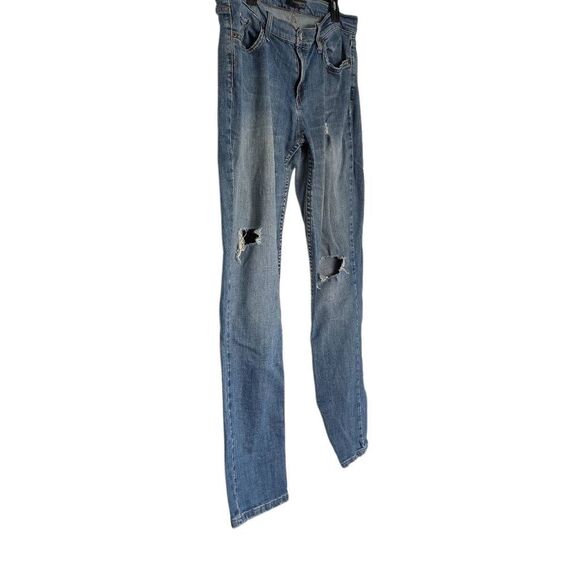 Levi's Junior's Size 15 Blue Too Superlow 524 Distressed Relaxed Jeans - Picture 4 of 5